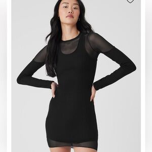 NWOT XXS alo yoga dress
